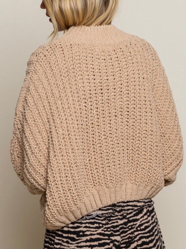 Cable Knit Cropped Sweater